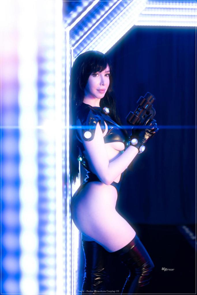 Gantz 0 - Reika Shimohira Cosplay - daring artistic composition Gantz 0 - Reika Shimohira Cosplay - daring artistic composition