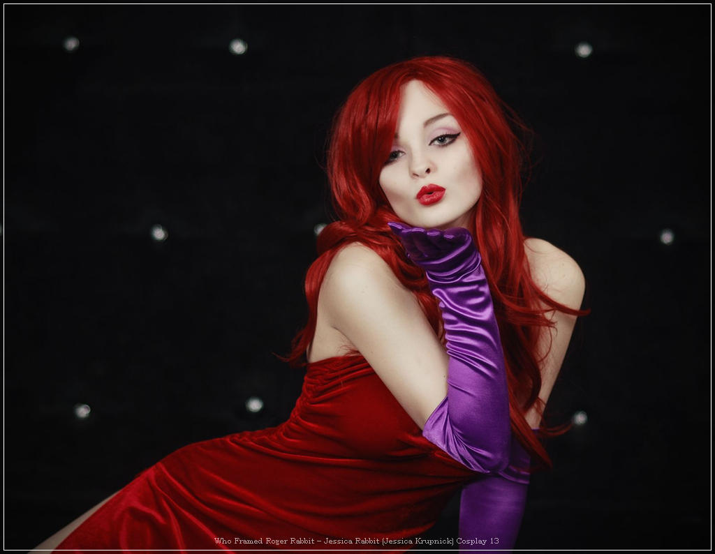 Who Framed Roger Rabbit - Jessica Rabbit (Jessica Krupnick) Cosplay - artistic framing