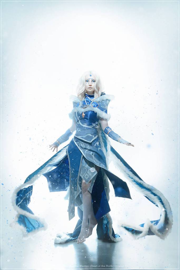Dota 2 - Rylai (Crystal Maiden) (Heart of the North) Cosplay full body character photo