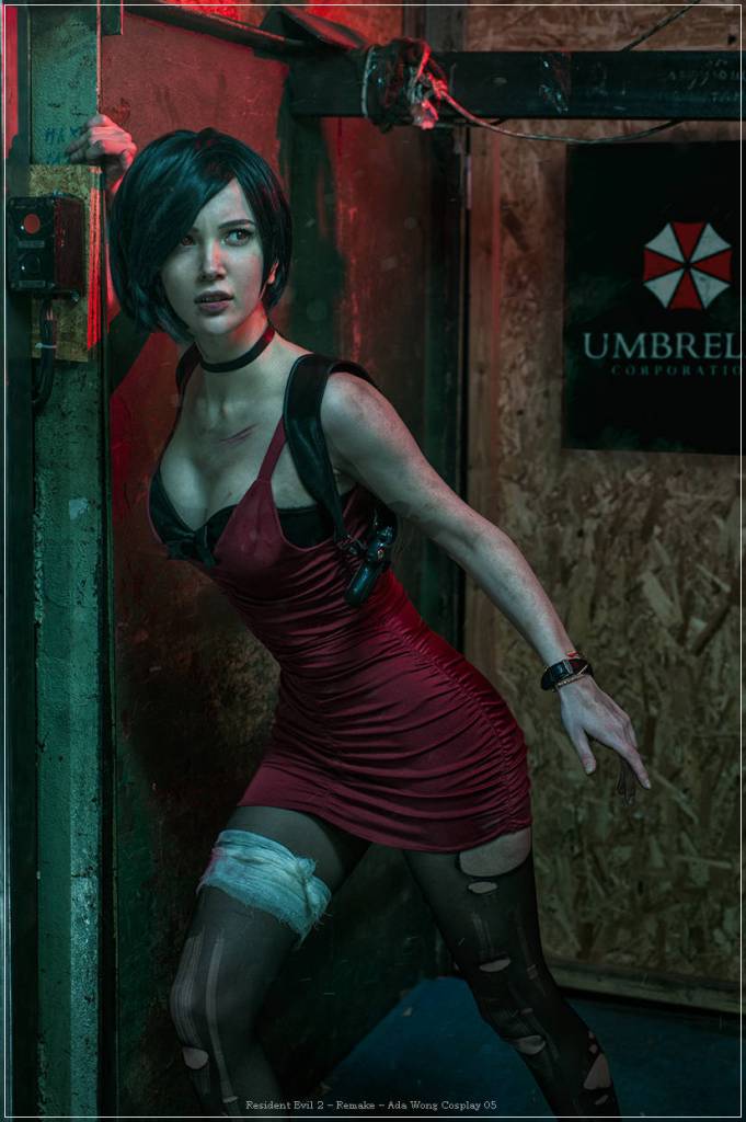 Resident Evil 2 - Remake - Ada Wong Cosplay - gentle showcase Resident Evil 2 - Remake - Ada Wong Cosplay - gentle showcase