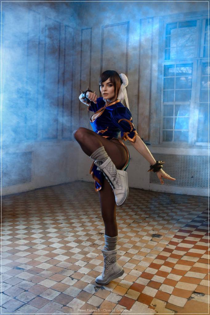 Street Fighter 5 - Chun-Li Cosplay - gentle costume showcase