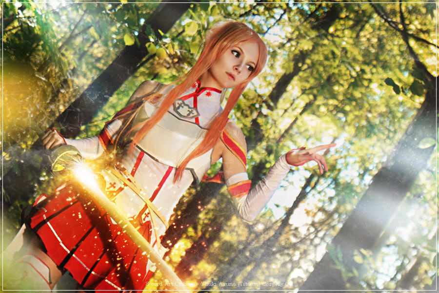 Sword Art Online - Yuuki Asuna (Titania) Cosplay - costume show Sword Art Online - Yuuki Asuna (Titania) Cosplay - costume show