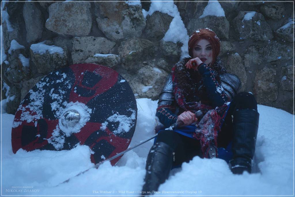 The Witcher 3 - Wild Hunt - Cerys an Craite (Sparrowhawk) Cosplay - full length photo