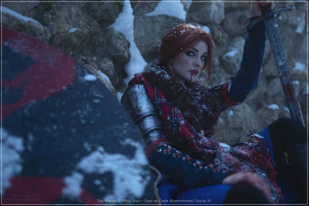 The Witcher 3 - Wild Hunt - Cerys an Craite (Sparrowhawk) Cosplay - full length photo