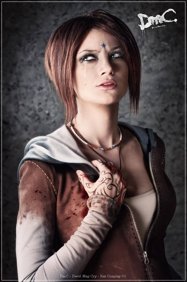 DmC - Devil May Cry - Kat Cosplay - anime character costume photo
