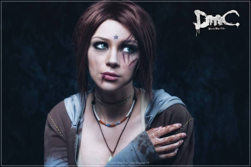 DmC - Devil May Cry - Kat Cosplay - full length photo