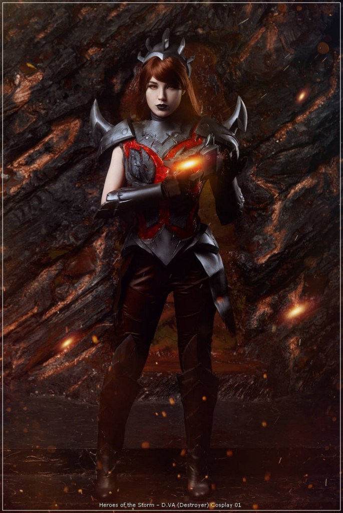 Heroes of the Storm - D.VA (Destroyer) Cosplay - costume portrait