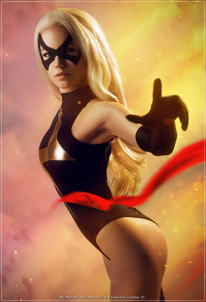 The New Avengers - Ms. Marvel (Carol Danvers) Cosplay - delicate portrait The New Avengers - Ms. Marvel (Carol Danvers) Cosplay - delicate portrait