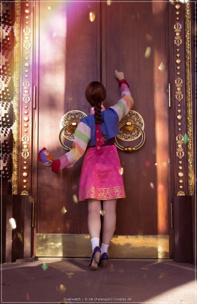 Overwatch - D.VA (Palanquin) Cosplay - character costume portrait