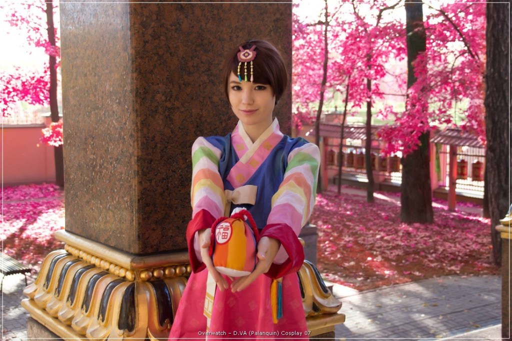 Overwatch - D.VA (Palanquin) Cosplay - costume showcase portrait