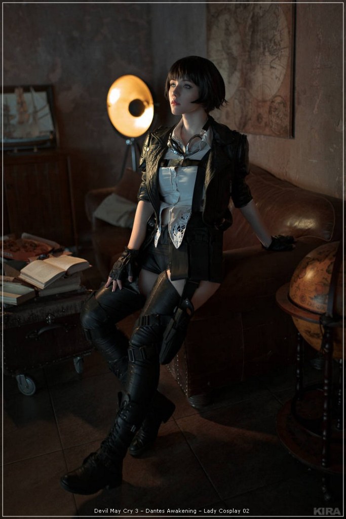Devil May Cry 3 - Dantes Awakening - Lady Cosplay - expressive portrait