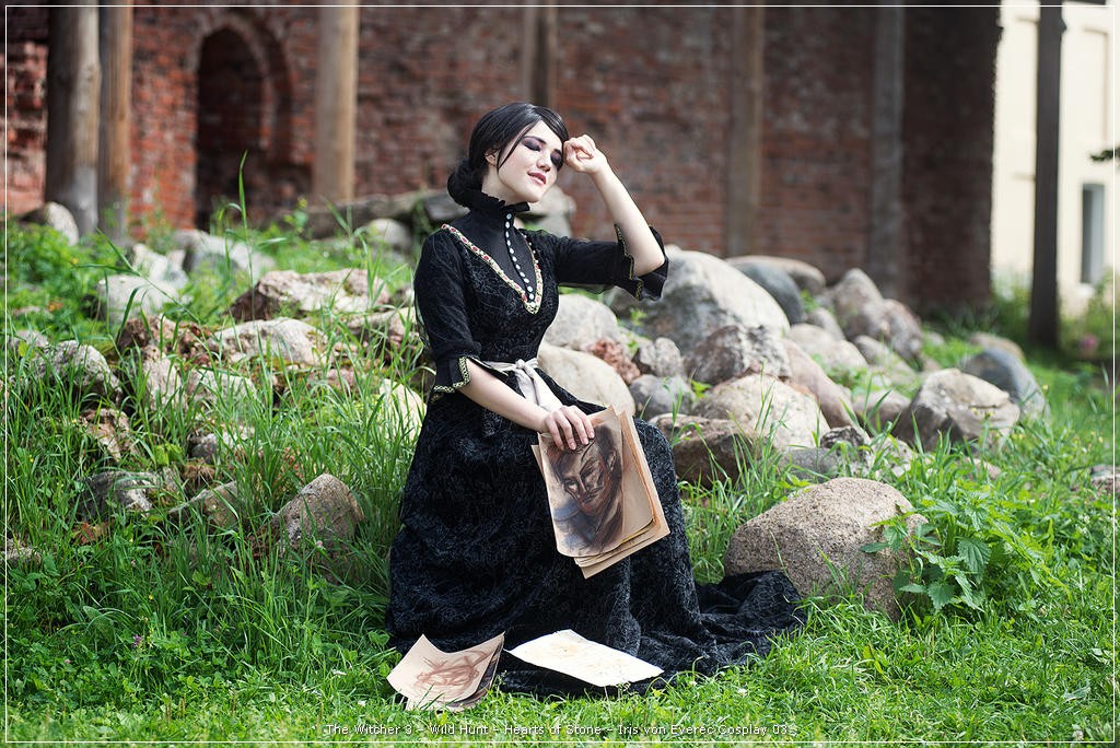 The Witcher 3 - Wild Hunt - Hearts of Stone - Iris von Everec Cosplay - full length photo