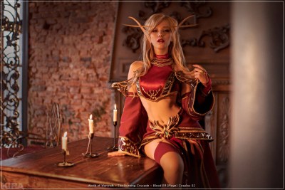 World of Warcraft - The Burning Crusade - Blood Elf (Mage) Cosplay
