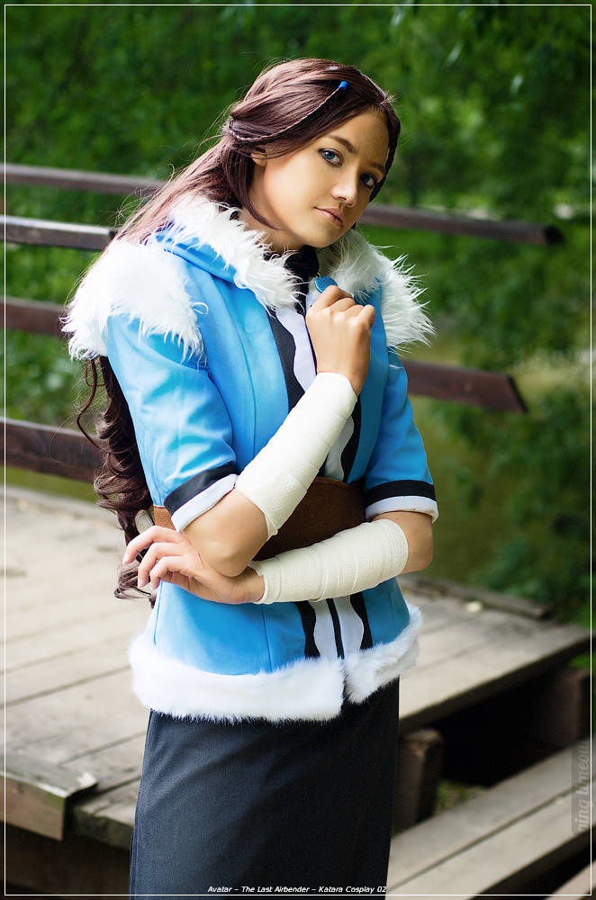 Avatar - The Last Airbender - Katara Cosplay - body photo