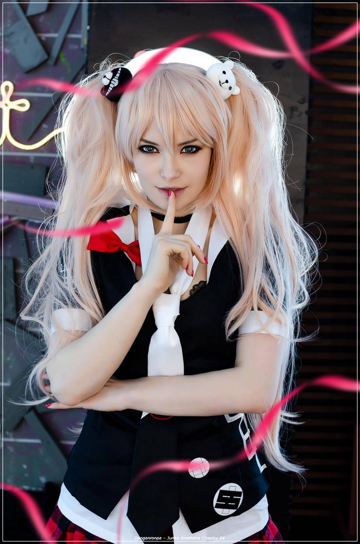 Danganronpa - Junko Enoshima Cosplay - professional cosplay study