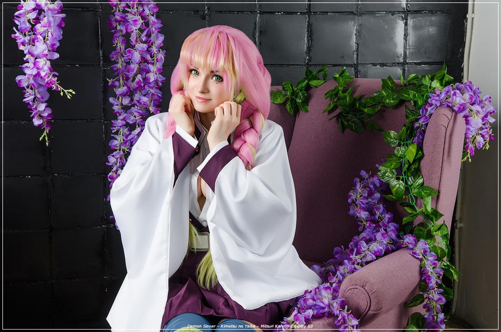 Demon Slayer - Mitsuri Kanroji Cosplay - gentle costume showcase