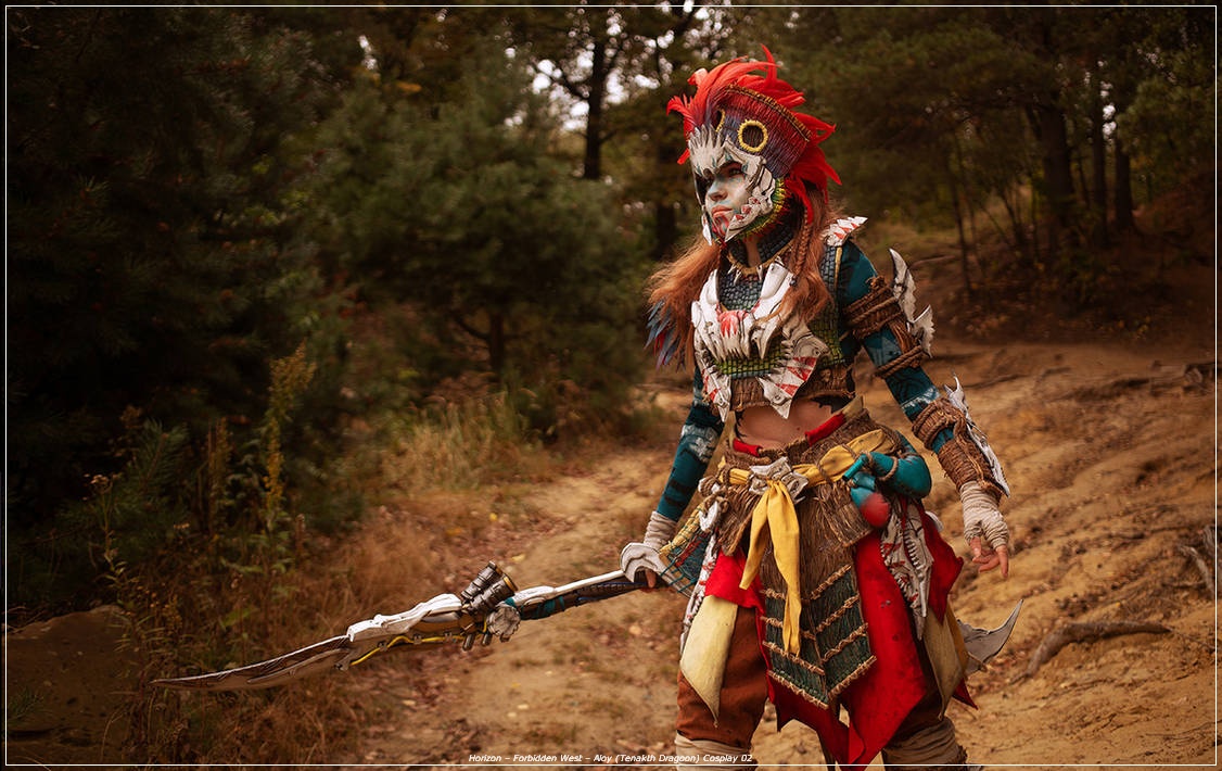 Horizon – Forbidden West – Aloy Tenakth Dragoon Cosplay 02 1