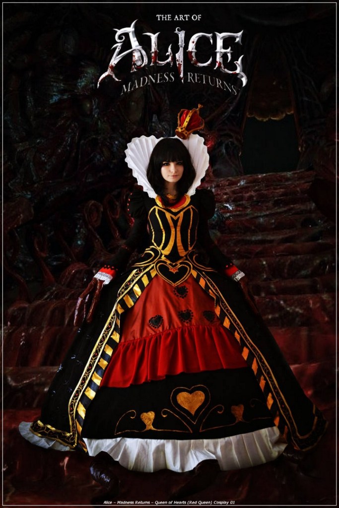 Alice - Madness Returns - Queen of Hearts (Red Queen) Cosplay - recreation