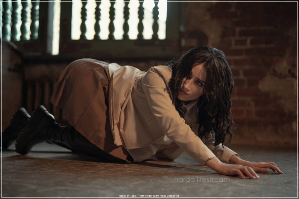 Attack on Titan - Pieck Finger (Cart Titan) Cosplay - costume portrait Attack on Titan - Pieck Finger (Cart Titan) Cosplay - costume portrait