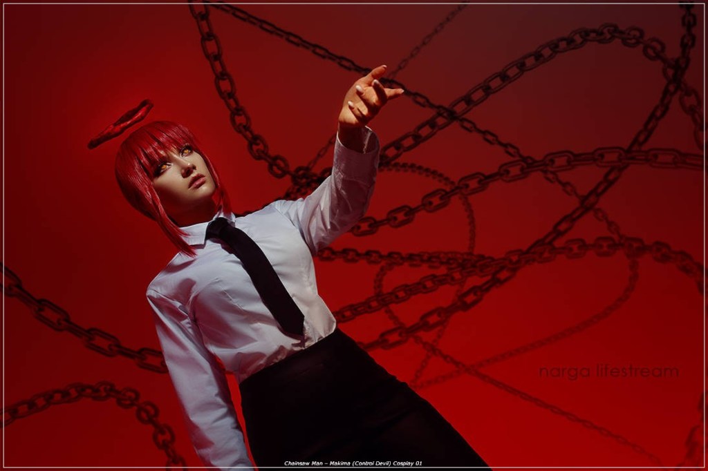 Chainsaw Man - Makima (Control Devil) Cosplay - full length port.