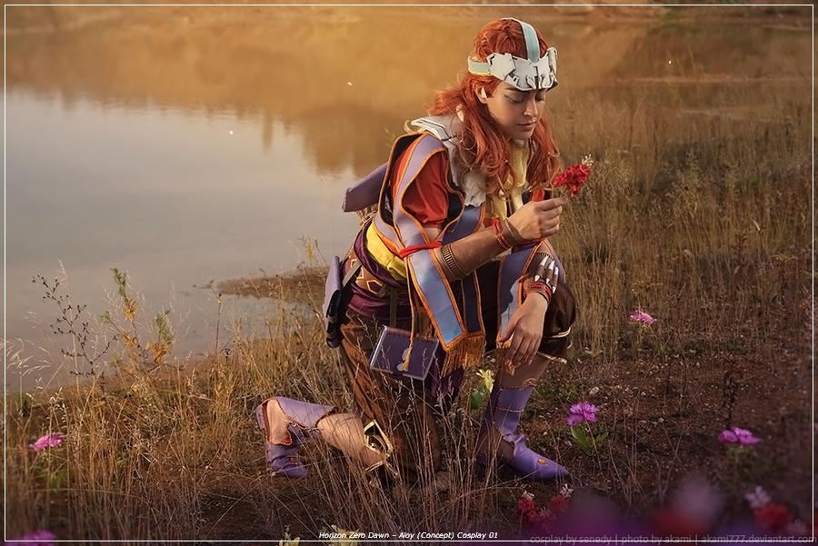 Horizon - Zero Dawn - Aloy (Concept) Cosplay - full body port.