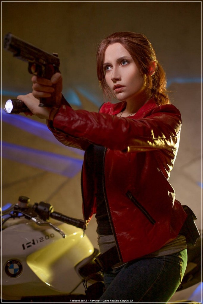 Resident Evil 2 - Remake - Claire Redfield Cosplay - costume show
