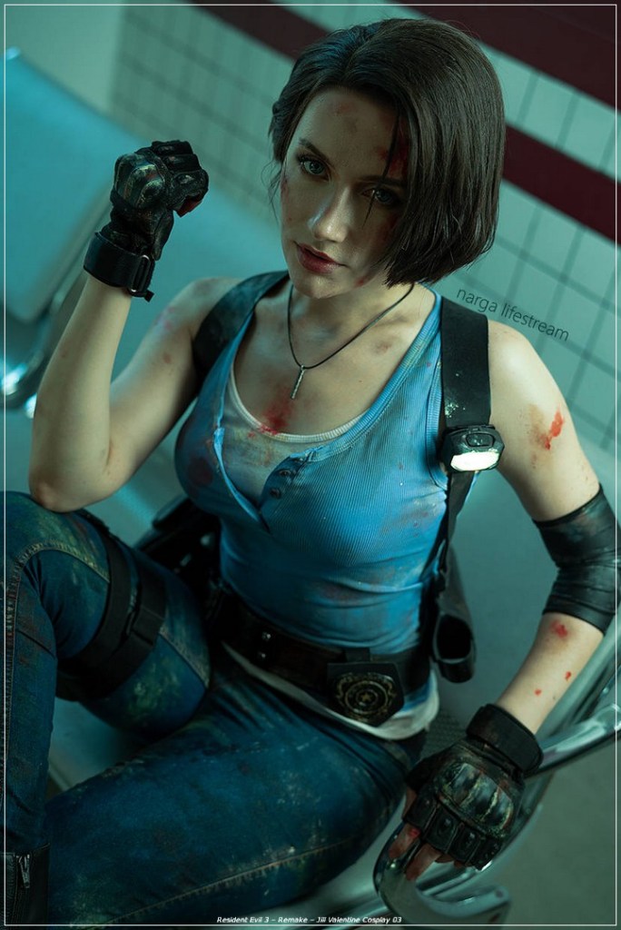 Resident Evil 3 - Remake - Jill Valentine Cosplay - authentic view