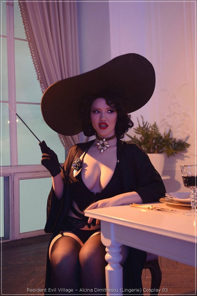 Resident Evil Village - Alcina Dimitrescu (Lingerie) Cosplay - suggestive shot