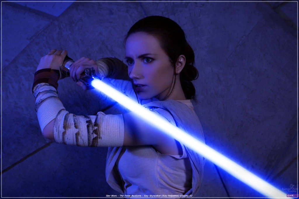 Star Wars - The Force Awakens - Rey Skywalker (Rey Palpatine) Cosplay - recreation