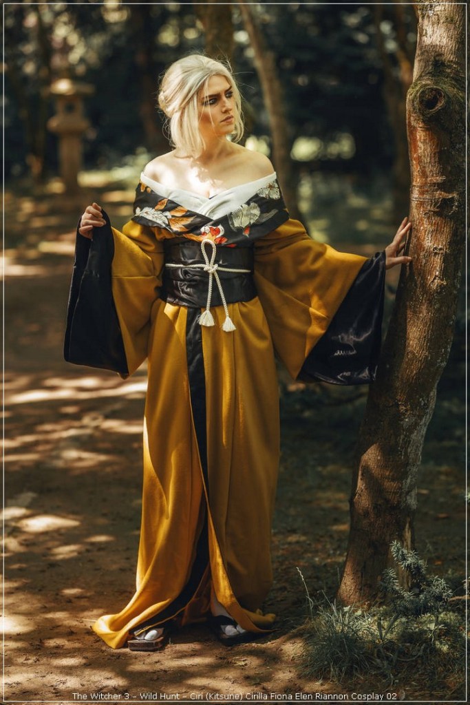 The Witcher 3 - Wild Hunt - Ciri (Kitsune) Cirilla Fiona Elen Riannon Cosplay - costume portrait The Witcher 3 - Wild Hunt - Ciri (Kitsune) Cirilla Fiona Elen Riannon Cosplay - costume portrait