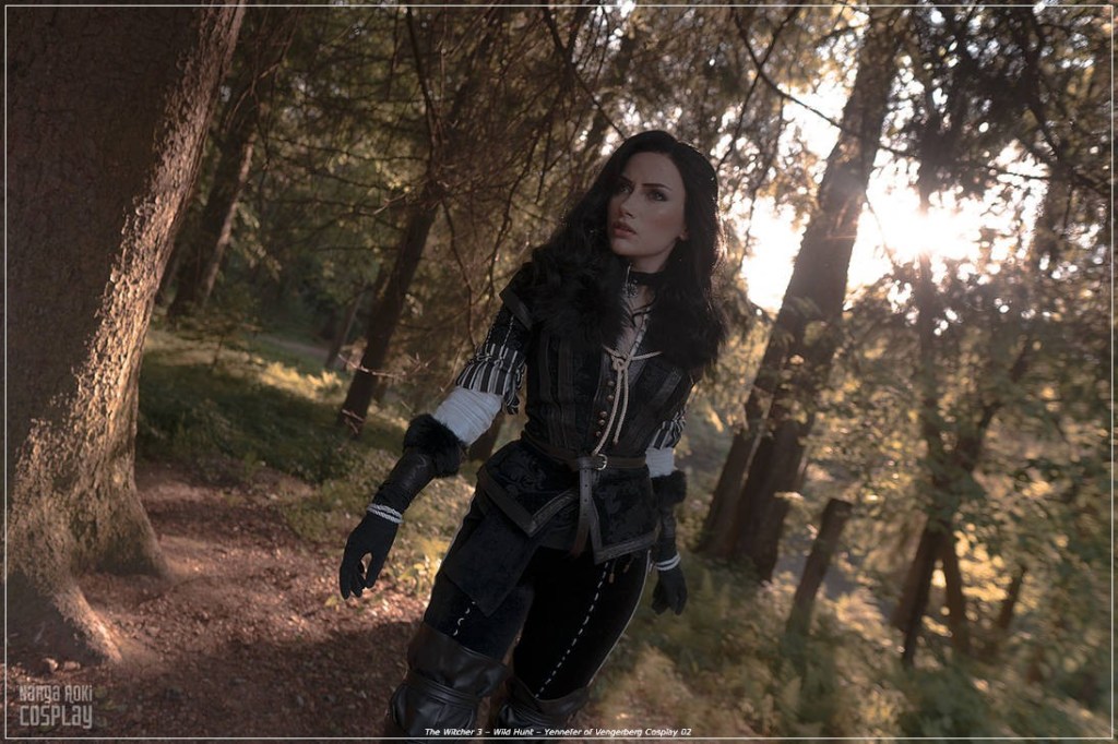 The Witcher 3 - Wild Hunt - Yennefer of Vengerberg Cosplay - costume portrait The Witcher 3 - Wild Hunt - Yennefer of Vengerberg Cosplay - costume portrait