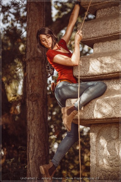 Uncharted 2 - Among Thieves - Chloe Frazer Cosplay