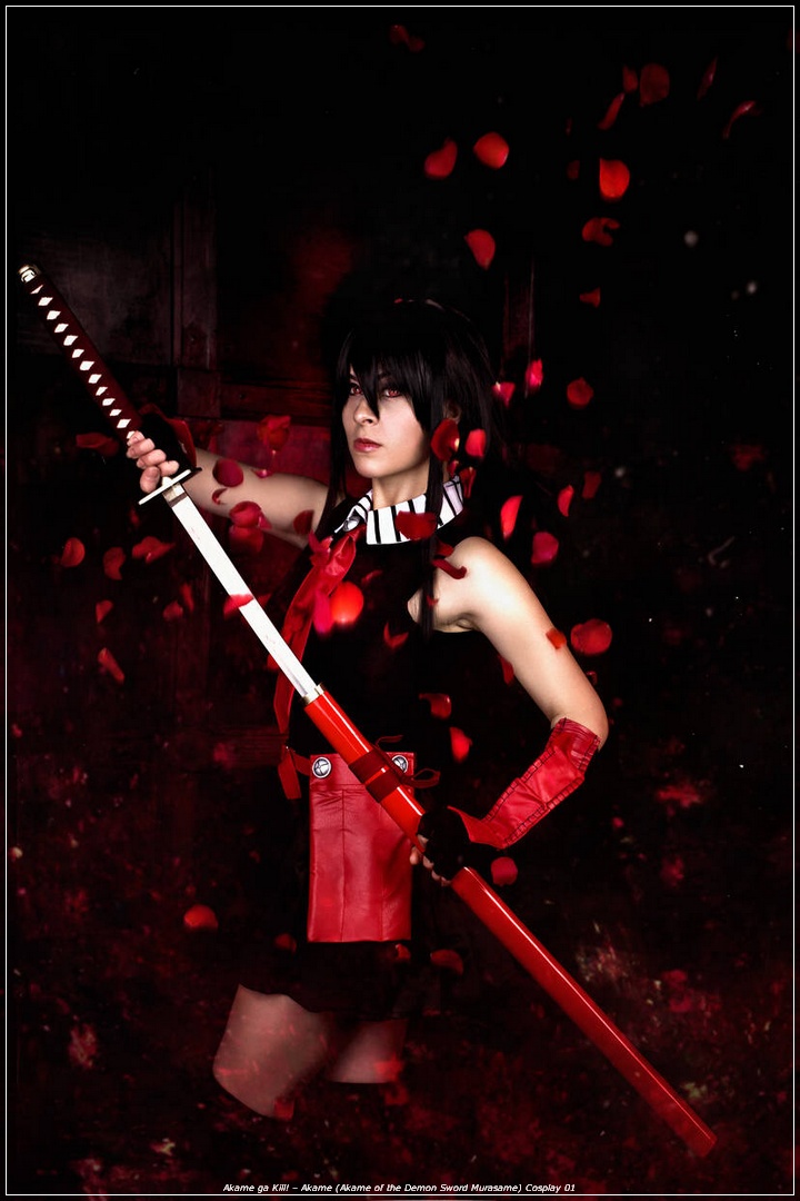 Akame ga Kill! - Akame (Akame of the Demon Sword Murasame) Cosplay - full body port.