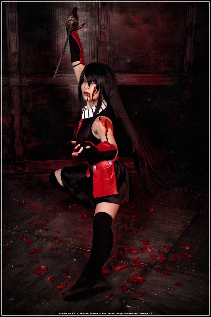 Akame ga Kill! - Akame (Akame of the Demon Sword Murasame) Cosplay - costume show