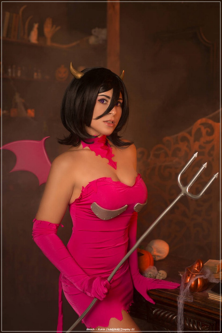 Bleach – Rukia Succubus Cosplay 01