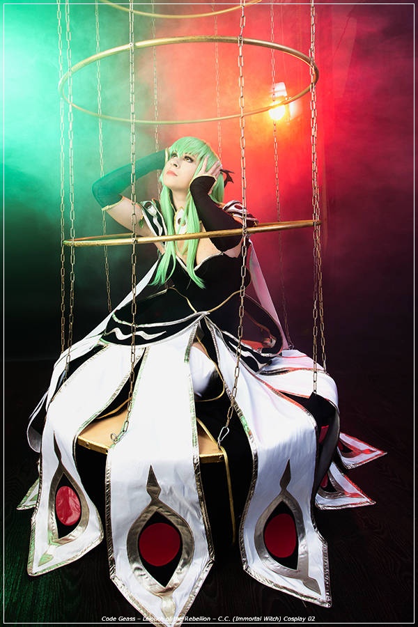 Code Geass - Lelouch of the Rebellion - C.C. (Immortal Witch) Cosplay - artistic framing
