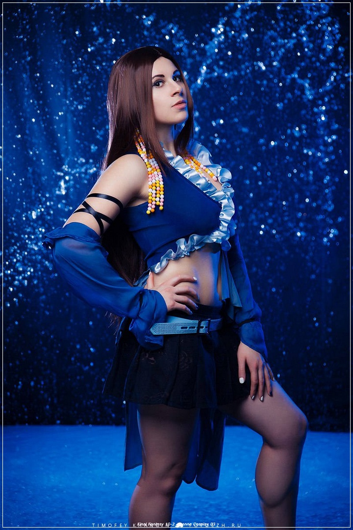 Final Fantasy 10-2 - Lenne Cosplay - soft focus costume shot