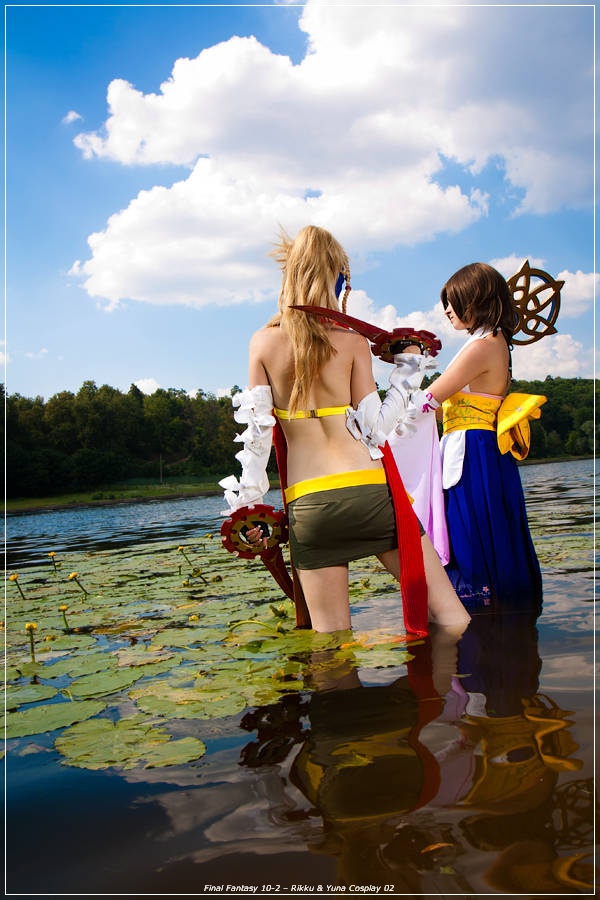 Final Fantasy 10-2 - Rikku &amp; Yuna Cosplay - nuanced study