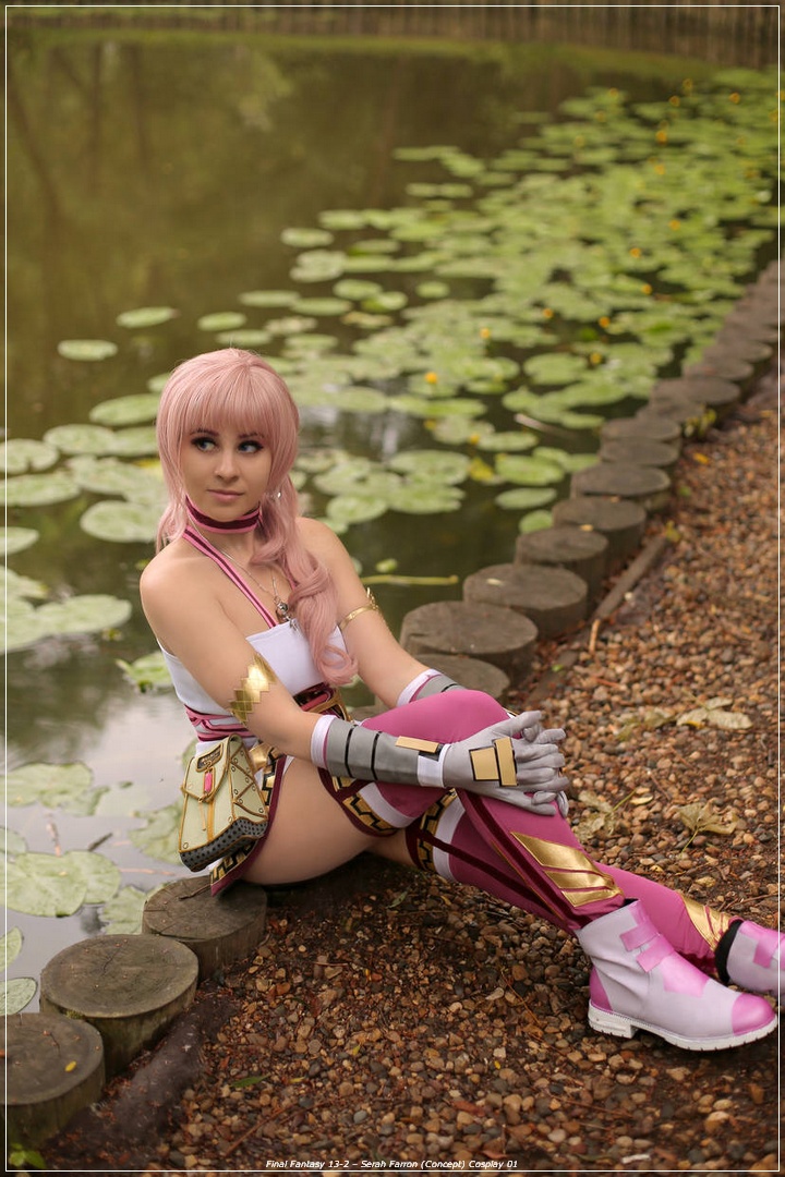 Final Fantasy 13-2 - Serah Farron (Concept) Cosplay - expressive portrait