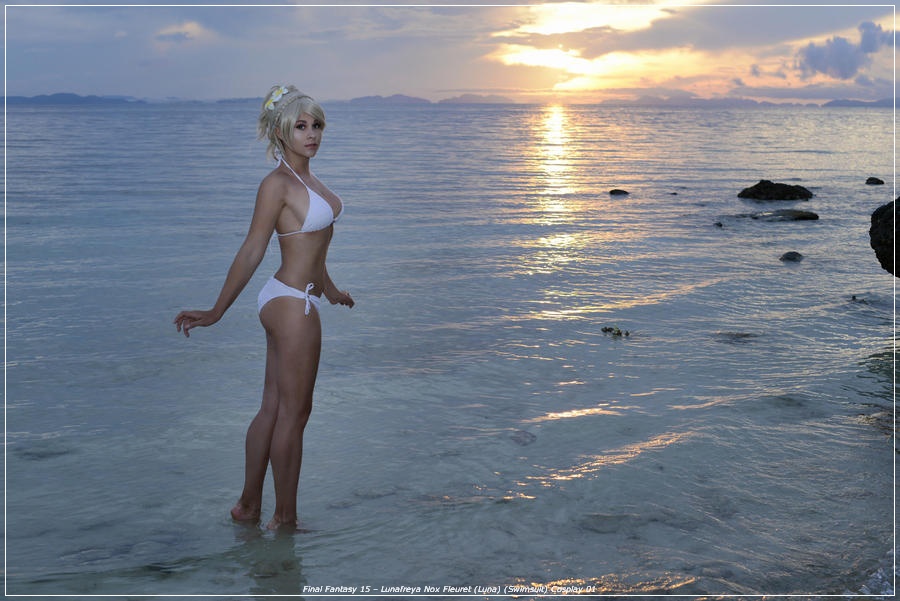 Final Fantasy 15 – Lunafreya Nox Fleuret Luna Swimsuit Cosplay 01
