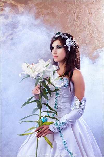 Final Fantasy 9 - Garnet Til Alexandros (Sarah) (Wedding) Cosplay