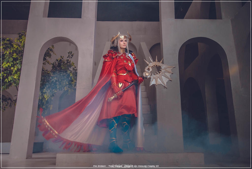 Fire Emblem Three Houses Edelgard von Hresvelg Cosplay 03
