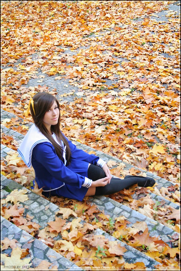 Fruits Basket - Tohru Honda Cosplay - costume showcase portrait