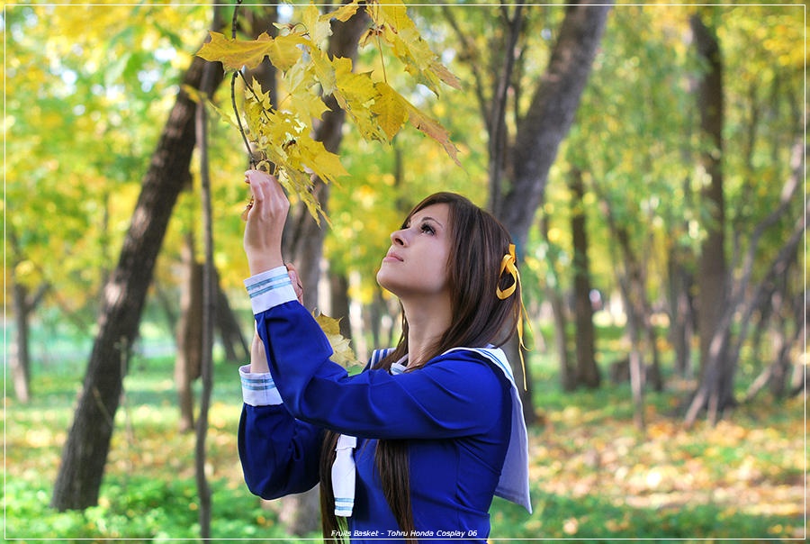 Fruits Basket - Tohru Honda Cosplay - character costume portrait