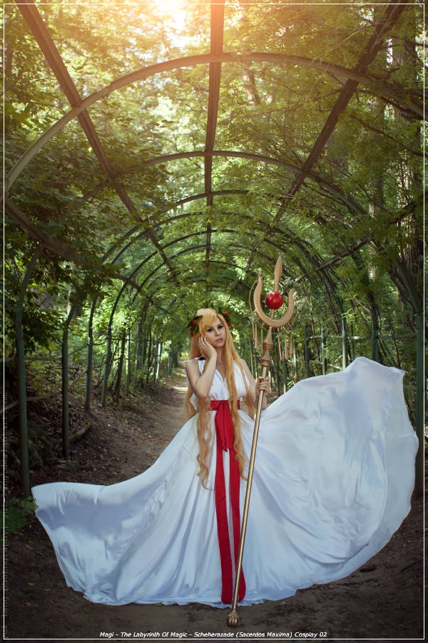 Magi - The Labyrinth Of Magic - Scheherazade (Sacerdos Maxima) Cosplay - full length port. Magi - The Labyrinth Of Magic - Scheherazade (Sacerdos Maxima) Cosplay - full length port.