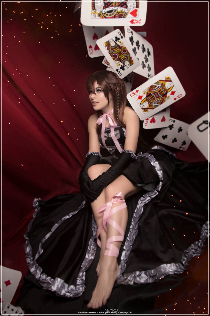 Pandora Hearts - Alice (B-Rabbit) Cosplay - artistic framing