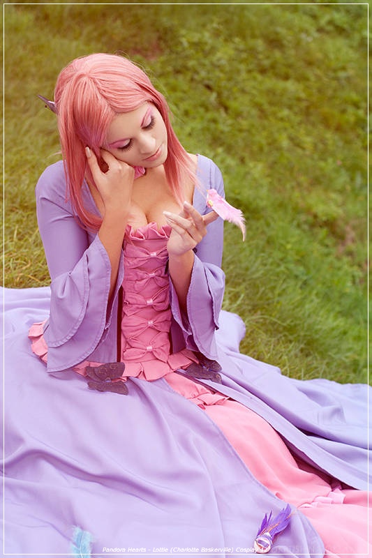 Pandora Hearts - Lottie (Charlotte Baskerville) Cosplay - body photo