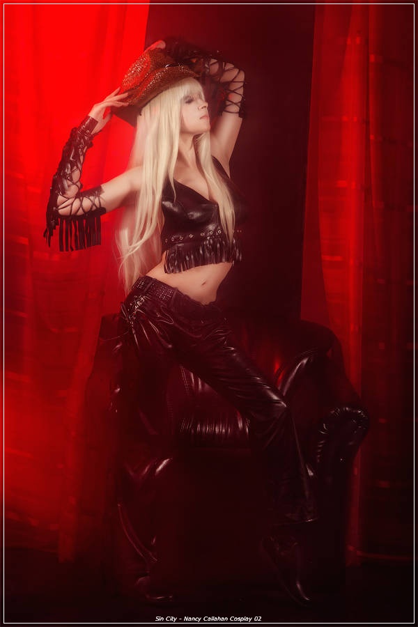 Sin City Nancy Callahan Cosplay 02