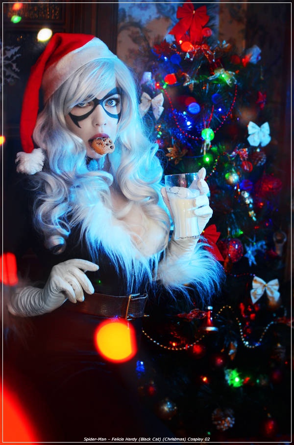 Spider-Man - Felicia Hardy (Black Cat) (Christmas) Cosplay - inspired capture