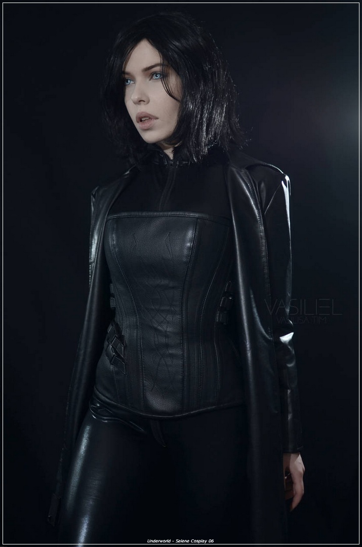 Underworld - Selene Cosplay - character portrait photography
